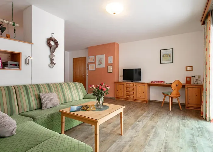 Lahnerhorn Marchenthorn *